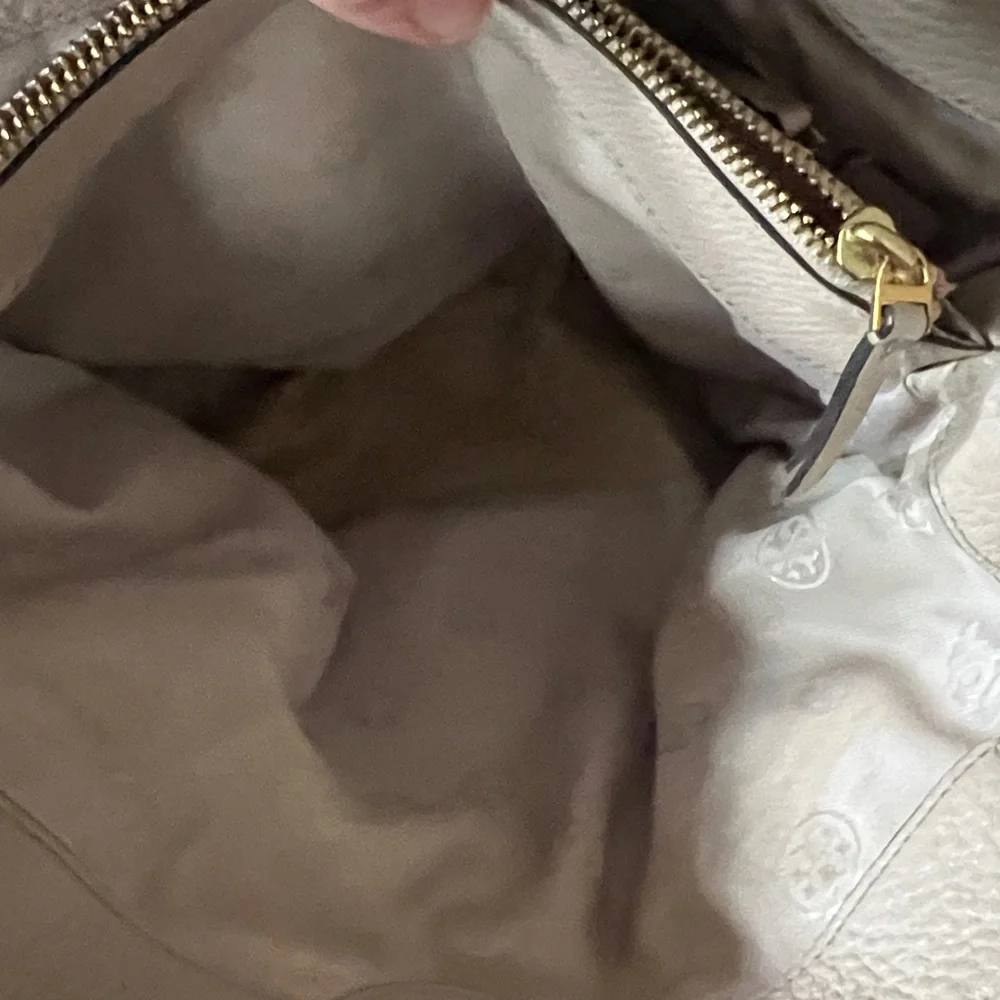 Tory Burch pebbled  Leather Bag